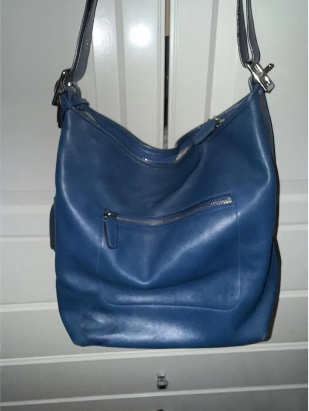 Coach legacy cobalt blue leather shoulder bag with tassel detail #coach #luxury